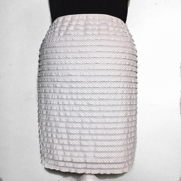 Black & White Polka Dot Ruffle Pencil Skirt 4X - Picture 2 of 5